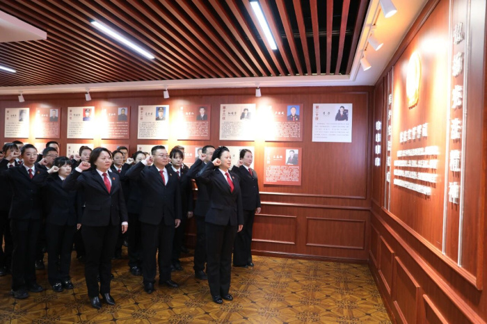 �����ܷ����� ����˾��Ϊ�񡪡�������Ժ��չ����..